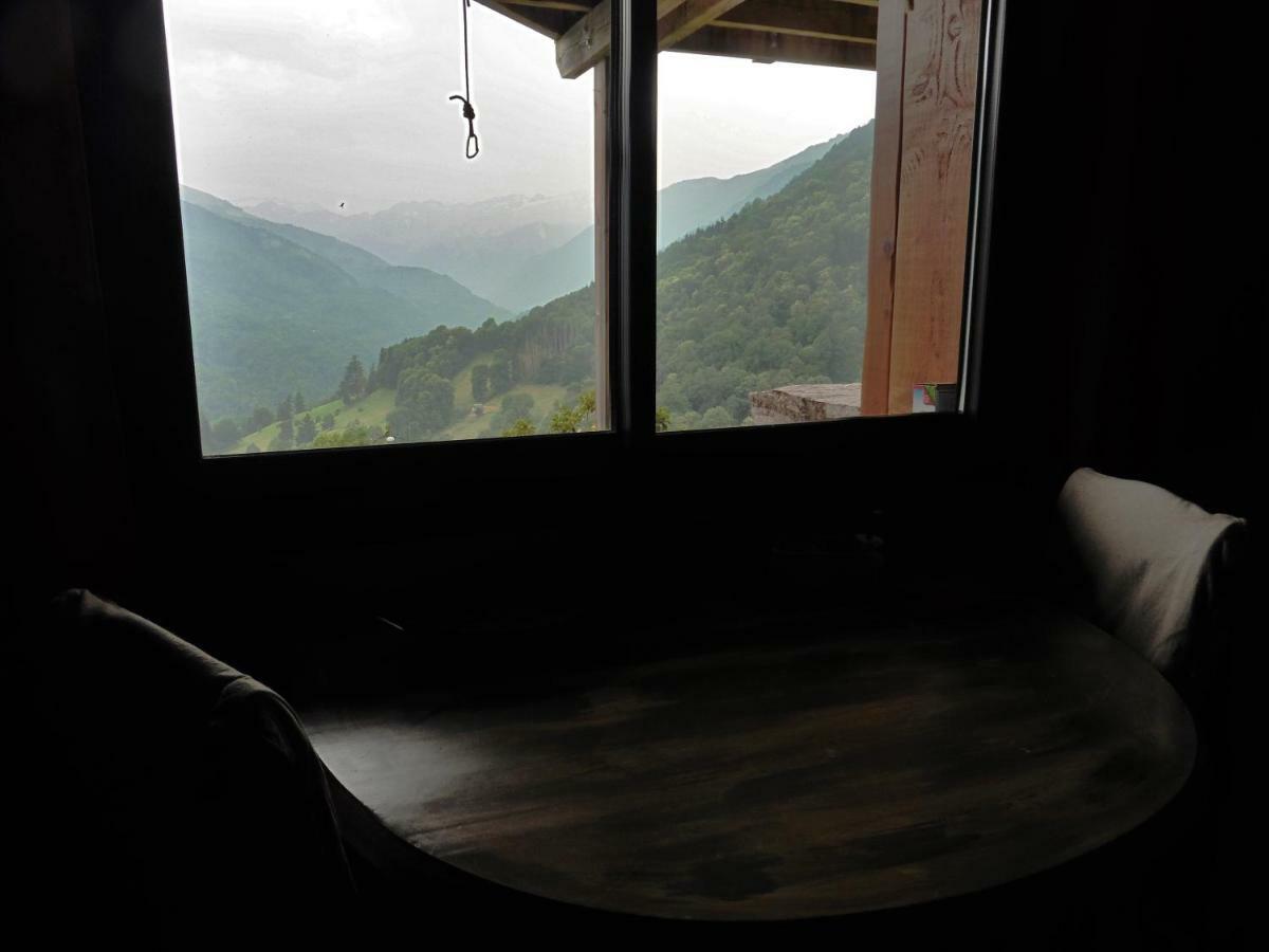 Chalet De Barraou Bed & Breakfast Binos Exterior photo