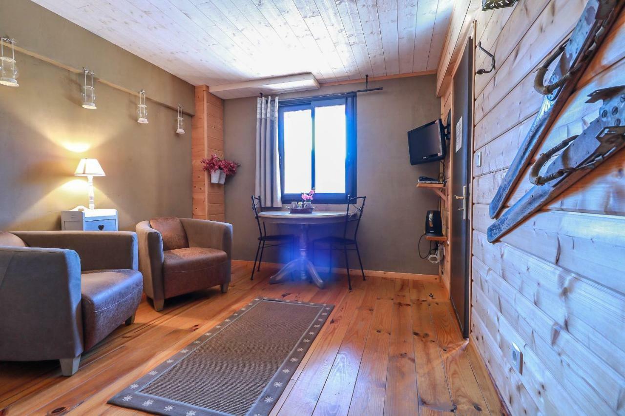 Chalet De Barraou Bed & Breakfast Binos Exterior photo
